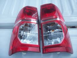 F61002R- FARO POST TOY HILUX 06-11 61002