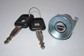 CHAPA/CILINDRO PUERTA LUV 2300 13016 YD-09705R/L P055-CH13016