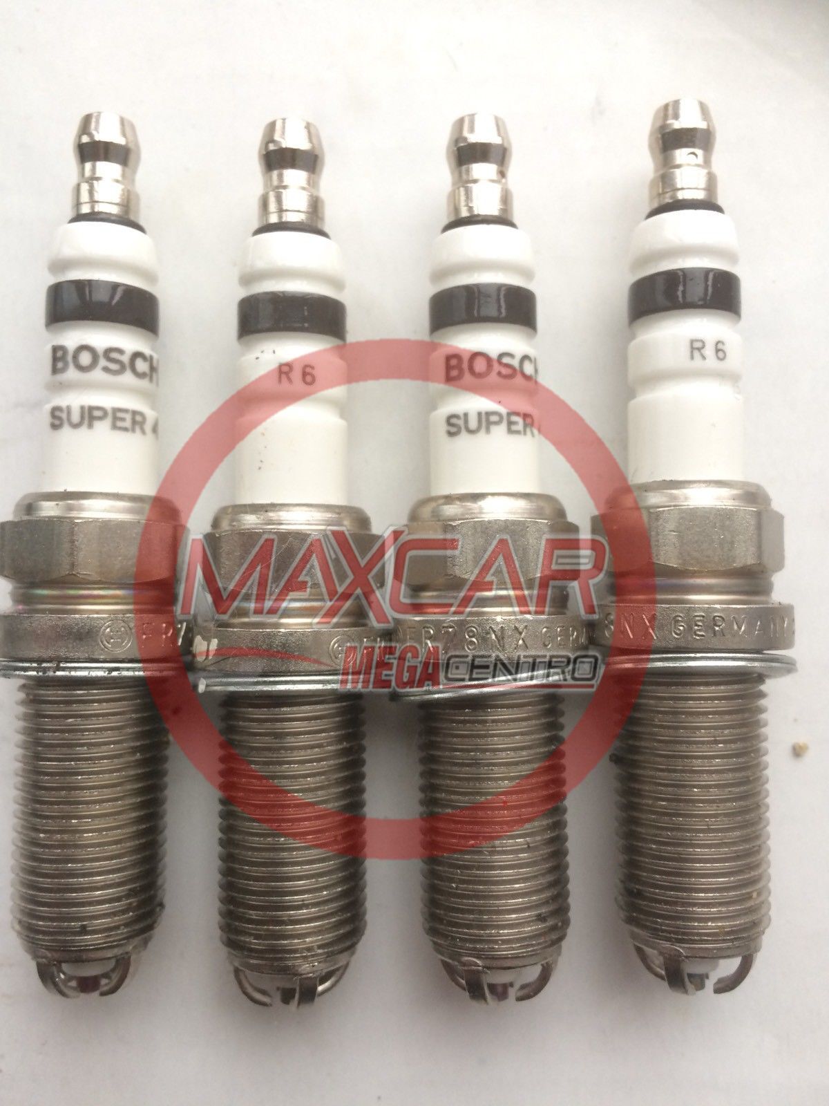 Candele Auto Bosch Super 4 FR78NX N62 - Set Di 4 Pezzi, Alta Qualità, Per Prestazioni Motore Ottimales - Foto 5